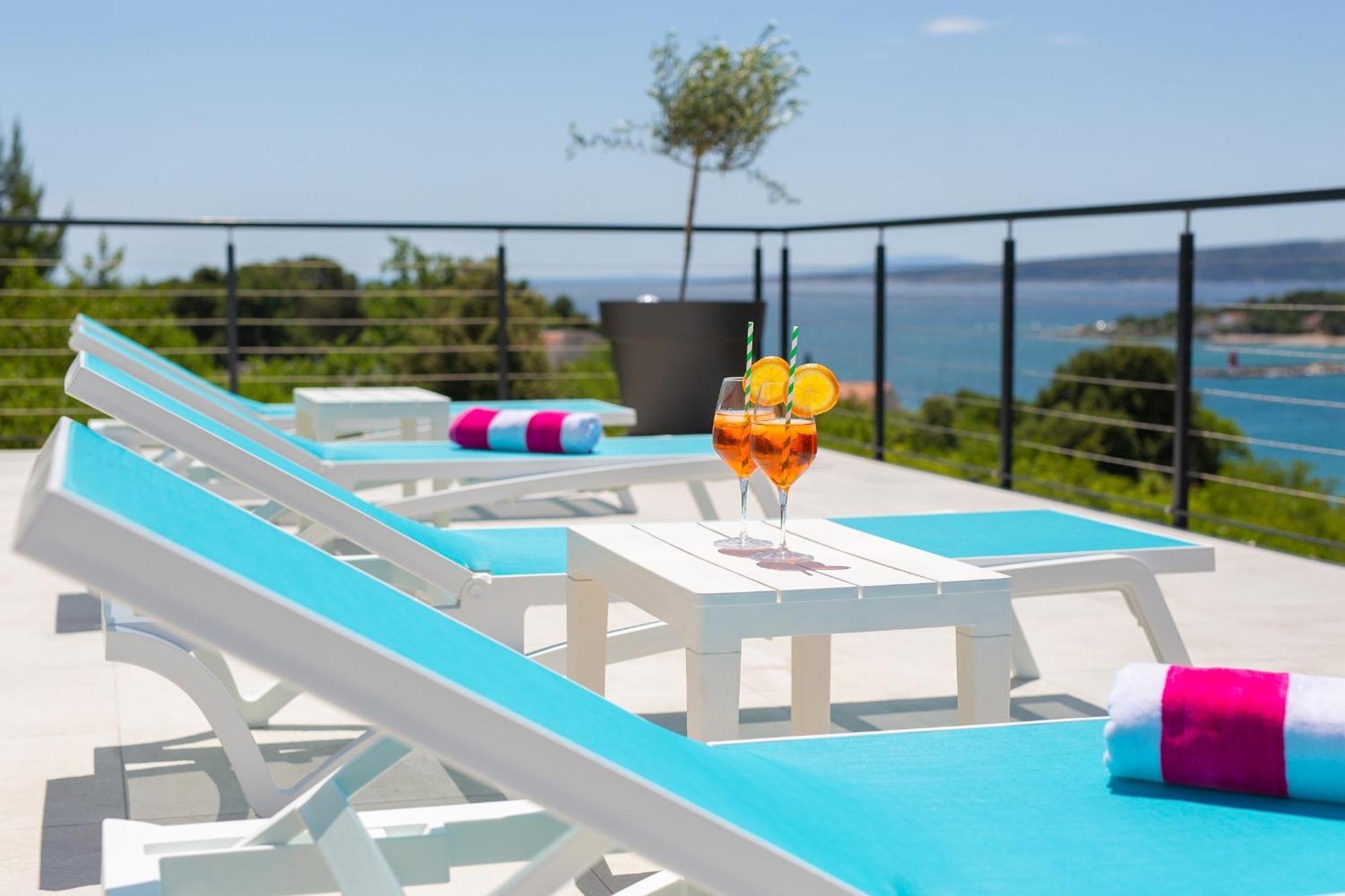 Unique Apartment With Private Pool Krk Town Exterior photo